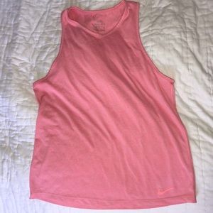 Nike Tank Top✔️